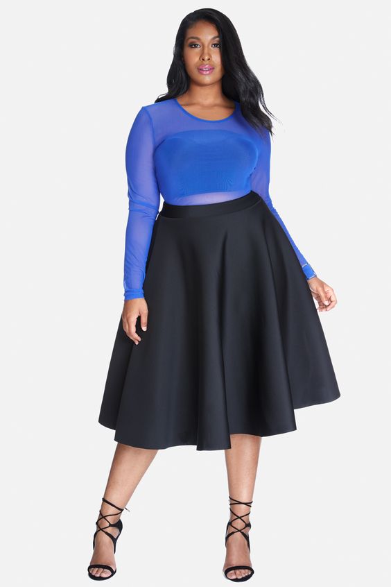 A-line black skirt blue top outfit