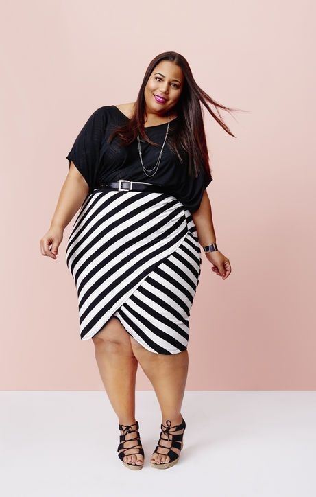 Striped tulip skirt black top outfit