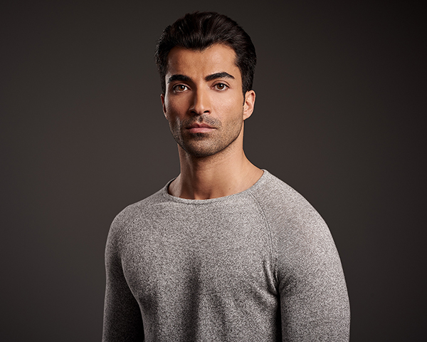Beige pullover for men to wear to modelling headshots