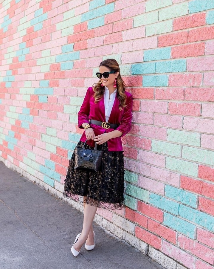 Midi skirt pink blazer Gucci belt outfit Pinterest