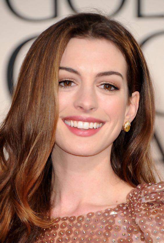 Anne Hathaway celebrity with downturned eyes