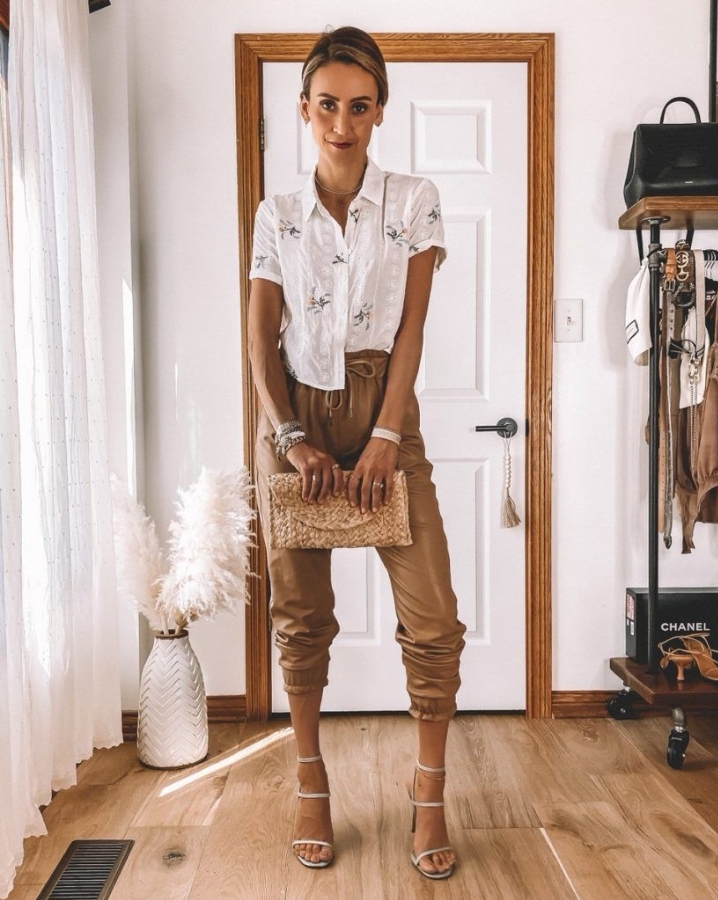 Heeled sandals brown leather pants outfit idea