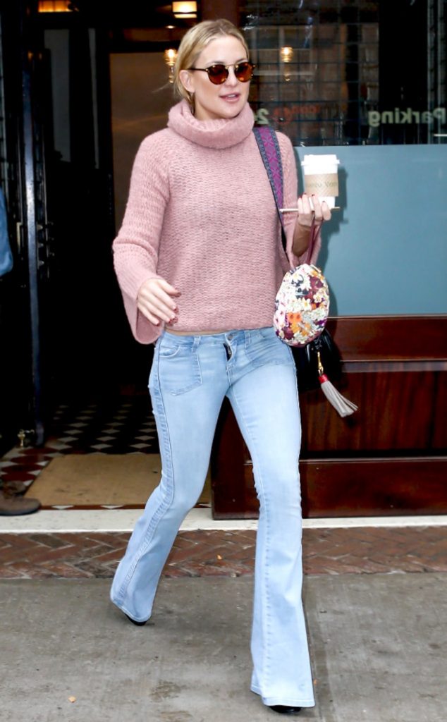 Kate Hudson wearing low-waist jeans