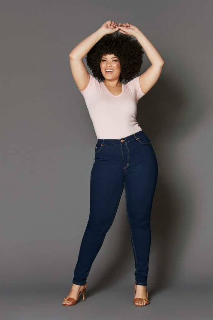 Jeans with curved waistband for women with plus-size rectangle bodies