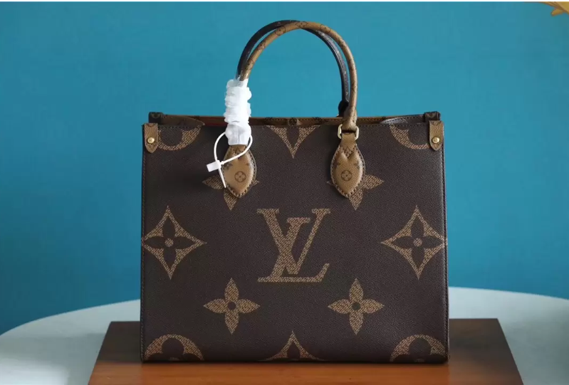 10 Louis Vuitton Dupe Bags - Find the One for Your Budget