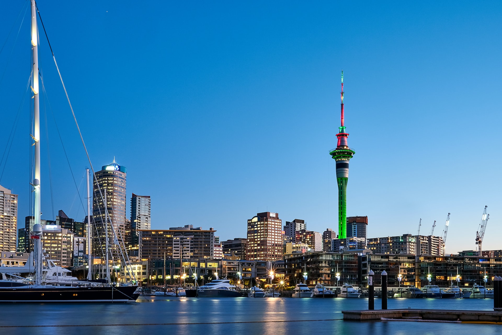 Image of Auckland New Zealand by Partha Narasimhan via Unsplash