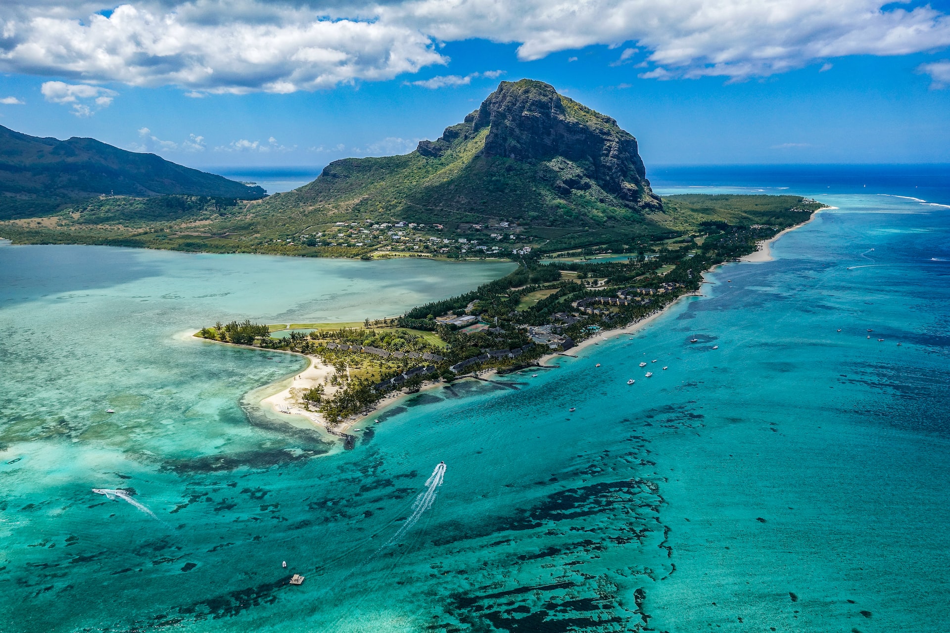 Image of Mauritius by Xavier Coiffic via Unsplash